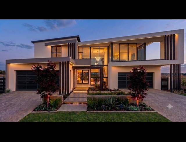 5 BEDROOM HOUSE FOR SALE IN MIDSTREAM ESTATE